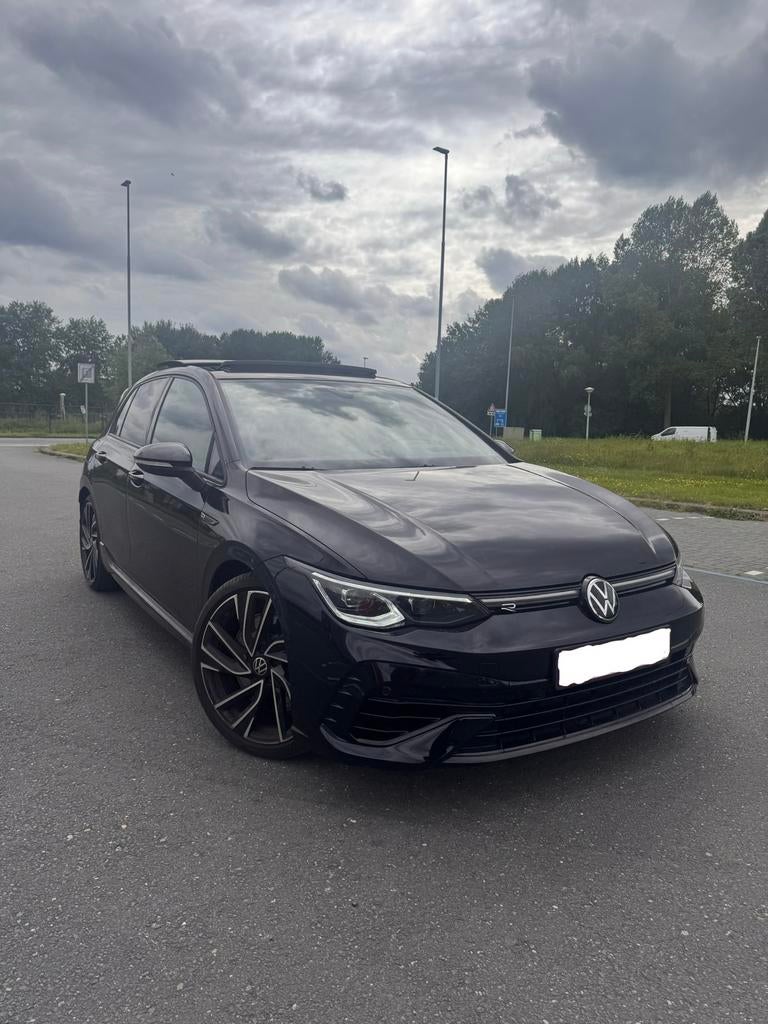 Volkswagen Golf 8R - Akra | Pano | Head-Up | Harman/Kardon, Automaat, Vierwielaandrijving, Achteruitrijcamera, Te koop