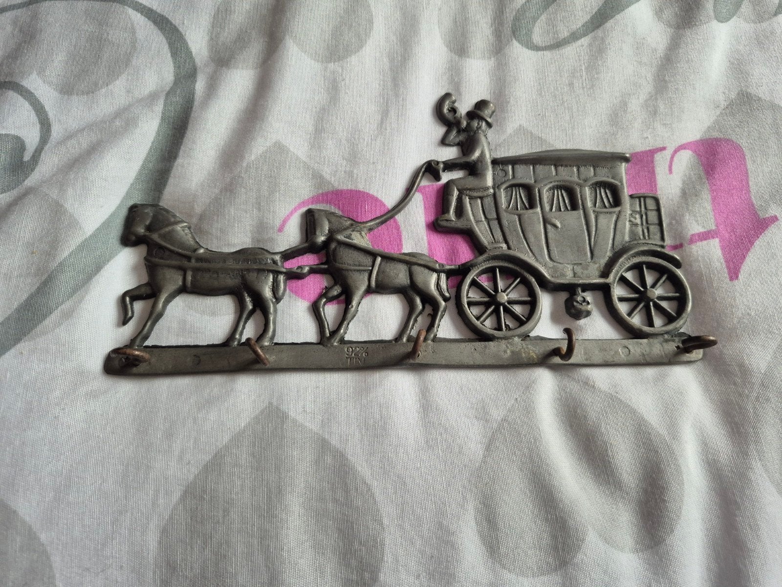 tin decoratie kapstokje met paarden 21cm, Ophalen of Verzenden