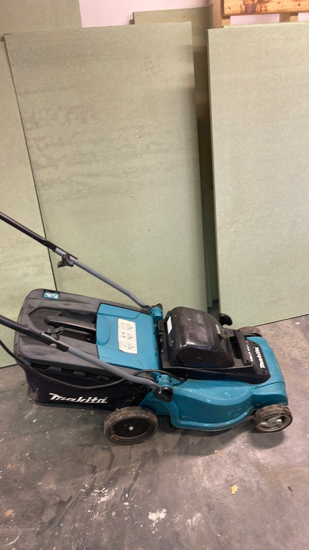 Grasmaaier makita 36V, Enlèvement, Comme neuf