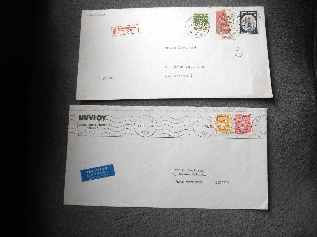 lot de 2 anciennes enveloppes timbres Danemark 1973, Timbres & Monnaies, Enlèvement ou Envoi, Lettre