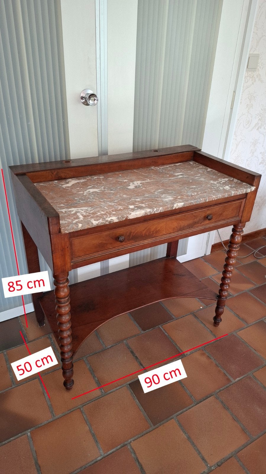 table de toilette, Enlèvement