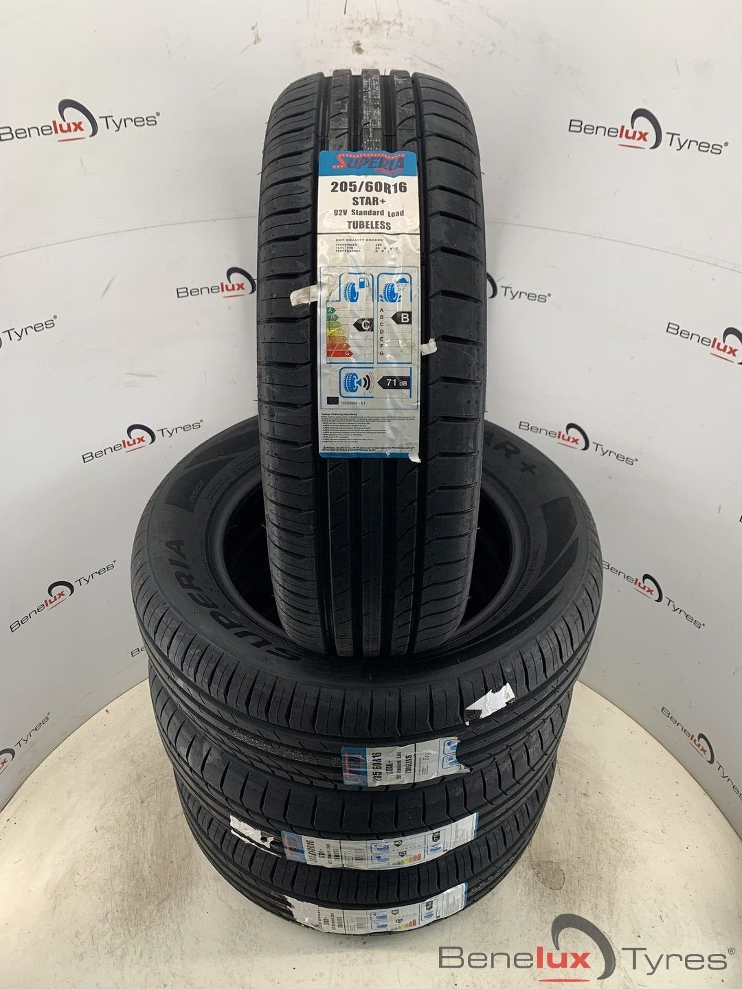 NIEUW 205/60R16 92V Superia 205/60 R16 205/60/16 2056016 NEW, Ophalen, -, Nieuw, 205 mm