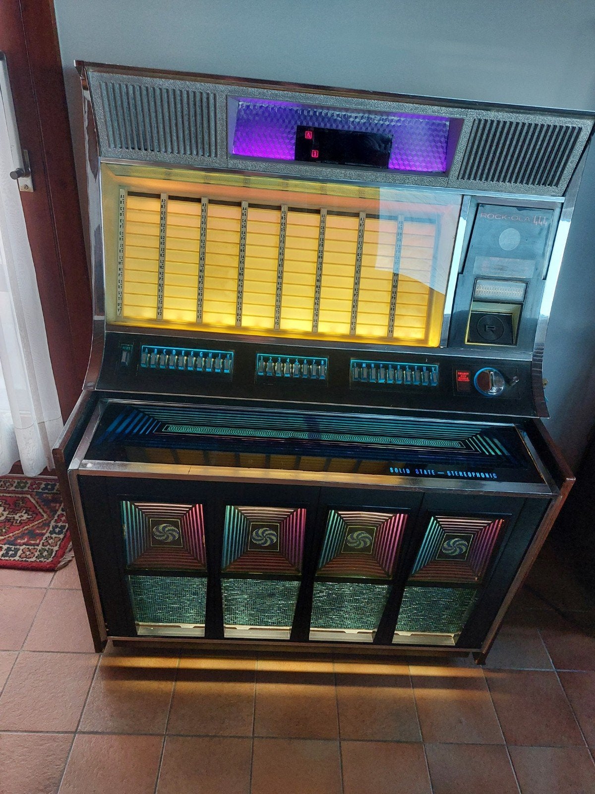 Juke box rock Ola 444, Enlèvement, Rock Ola