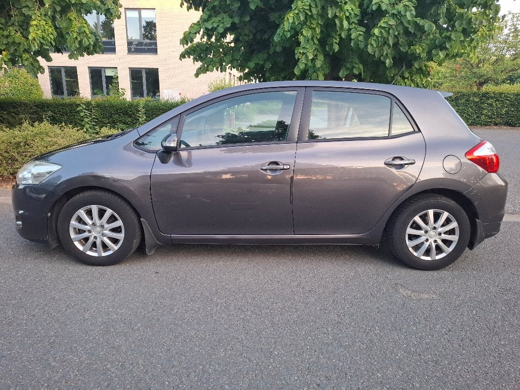 Toyota Auris 1.4 D-4D 90 CH GPS Climat 5 Portes 2012, Achat, Boîte manuelle, Entretenue par le concessionnaire, Noir