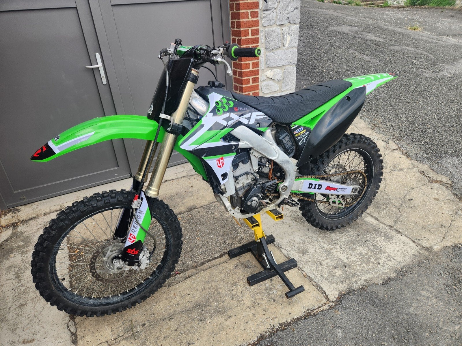 kawasaki 250 kxf, Motos