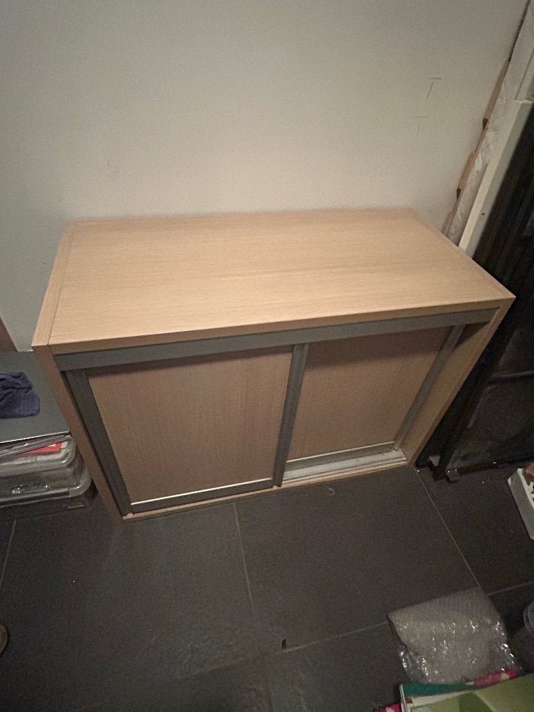 Schoenkastje of kastje met schuifdeuren, Ophalen, Gebruikt