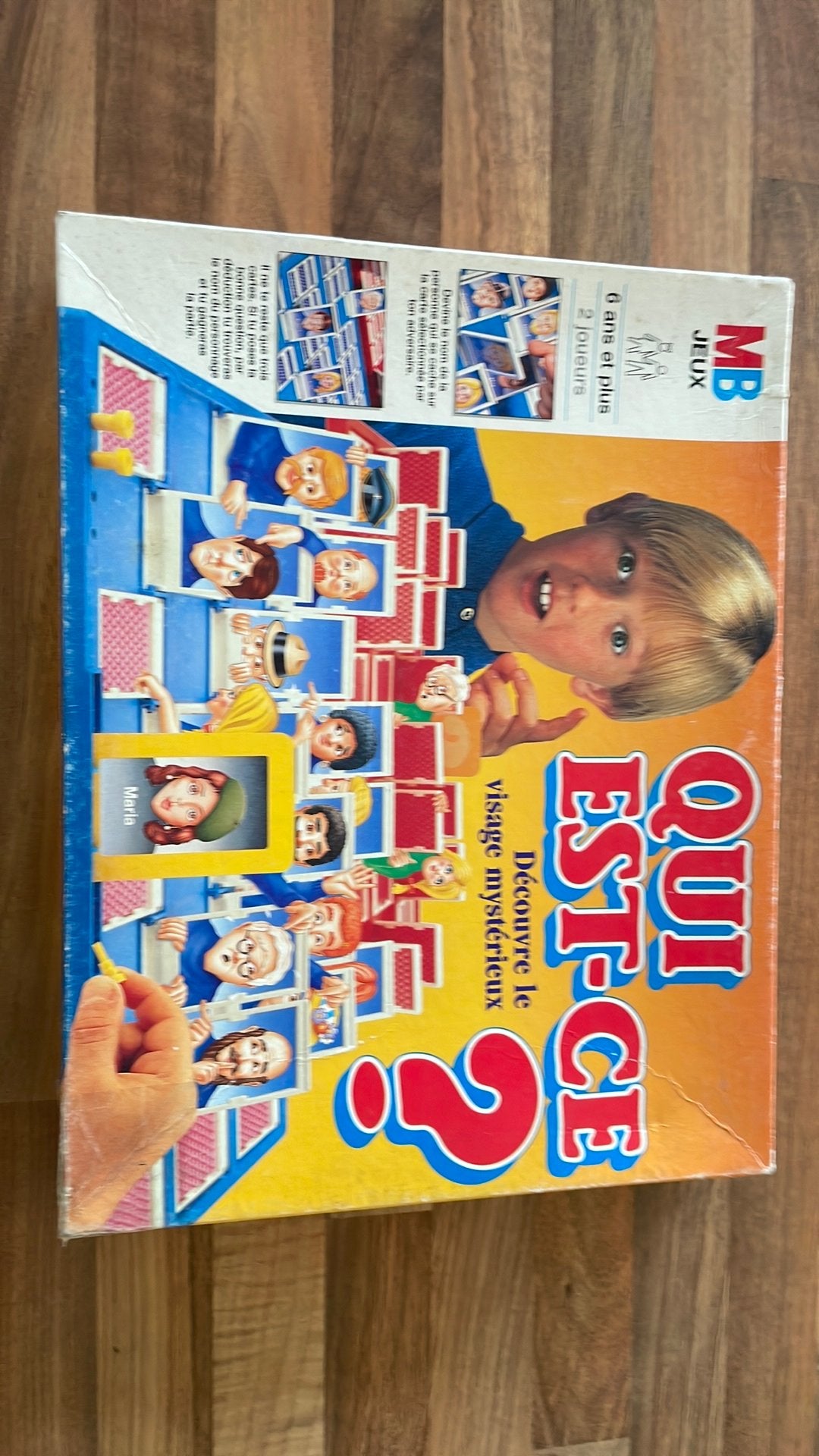 Jeu de société vintage - Qui est-ce ? - MB, Hobby & Loisirs créatifs, Jeux de société | Jeux de plateau, Enlèvement ou Envoi, Utilisé