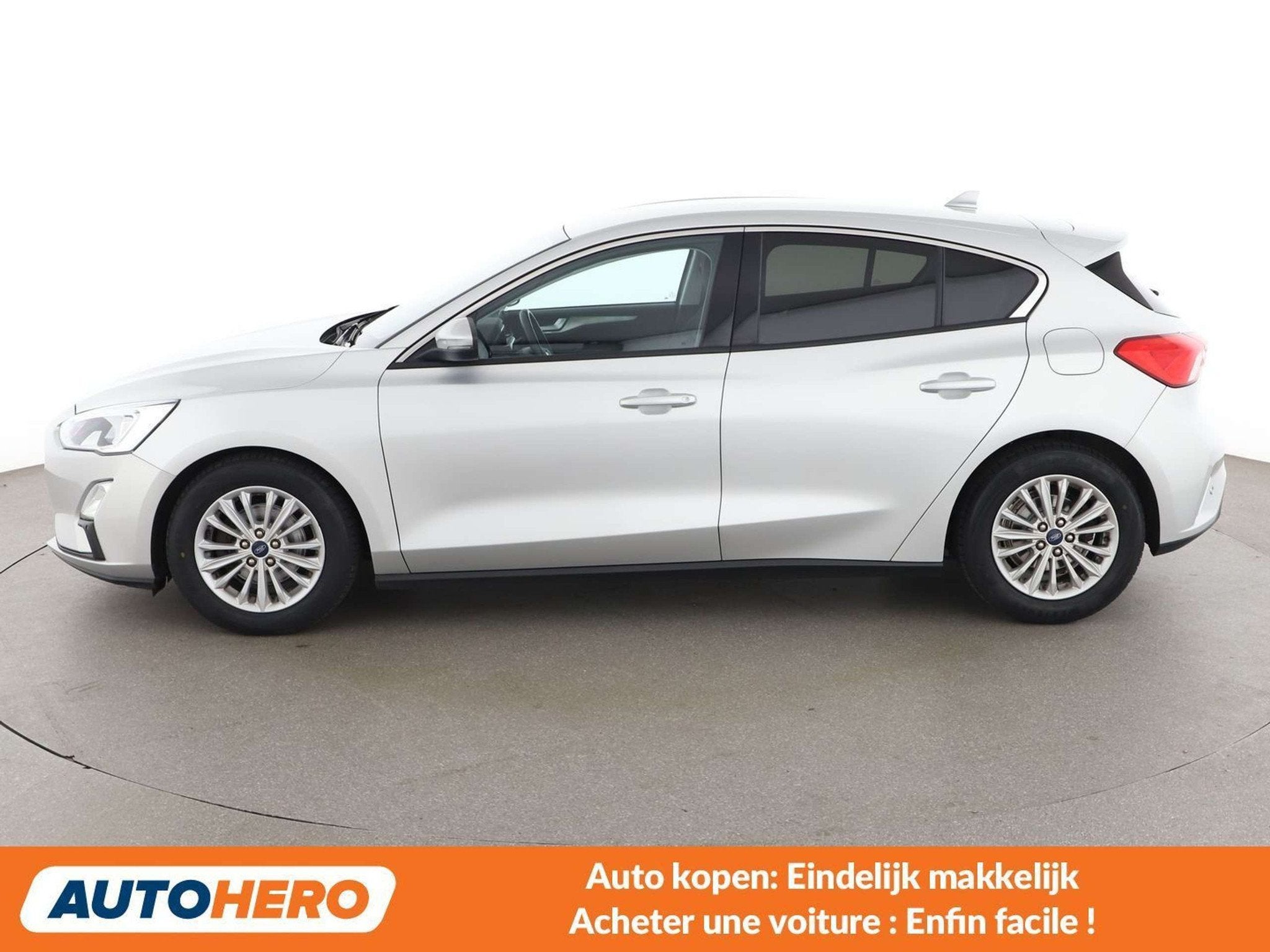 Ford Focus 1.0 EcoBoost Titanium, Autos, Focus, Argent ou Gris, Achat, 998 cm³
