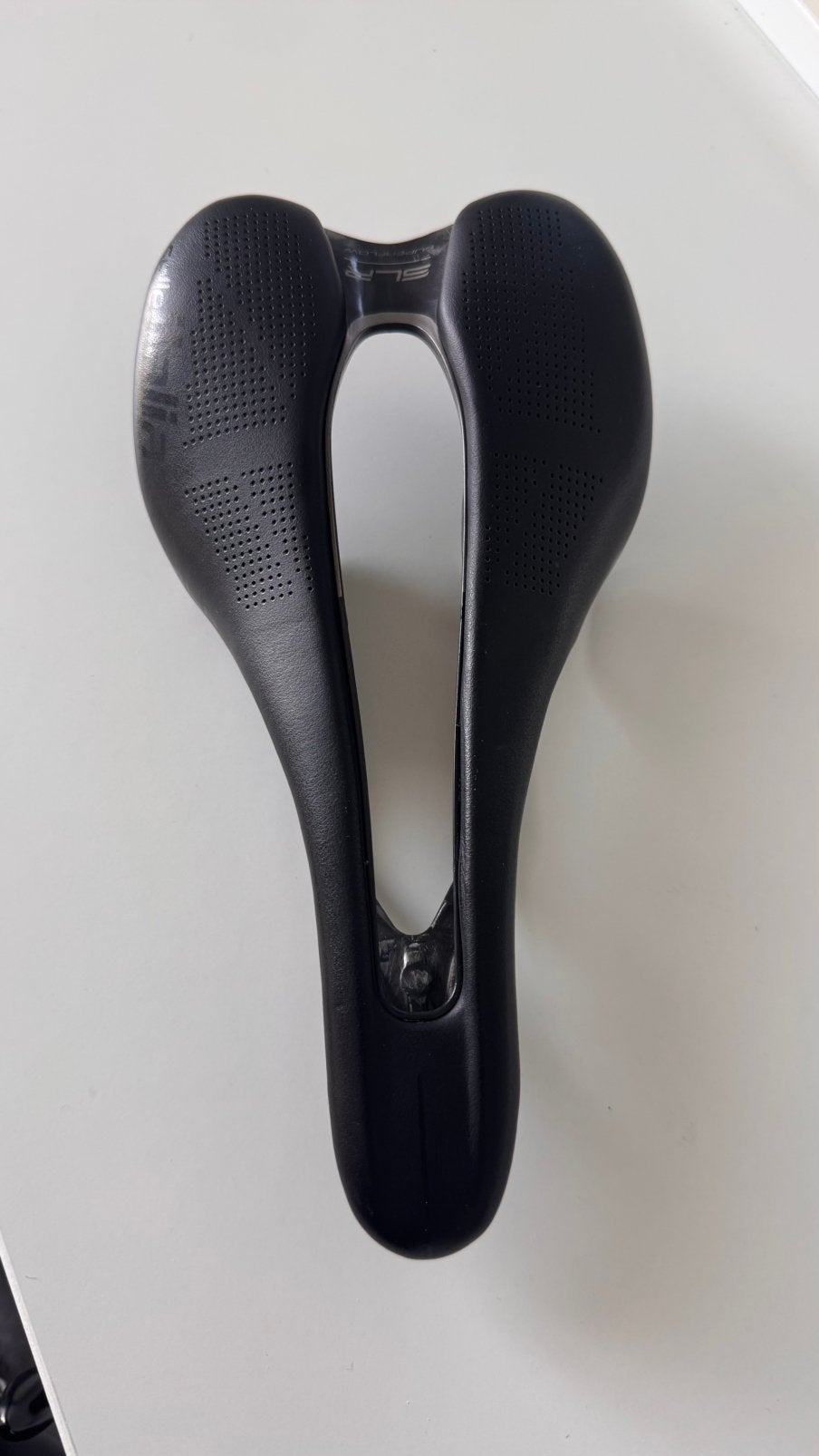Selle italia slr superflow carbon S3 2 stuks, Ophalen, Zo goed als nieuw, Carbon