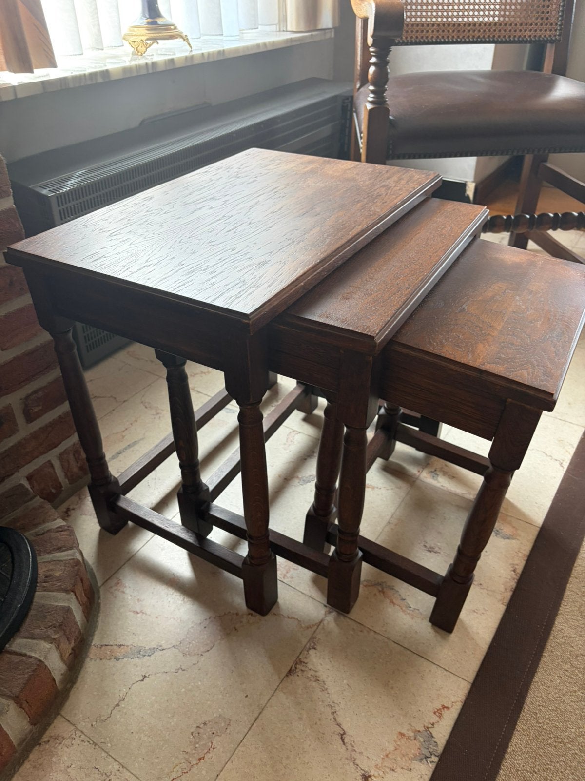Set van 3 tafeltjes, Ophalen
