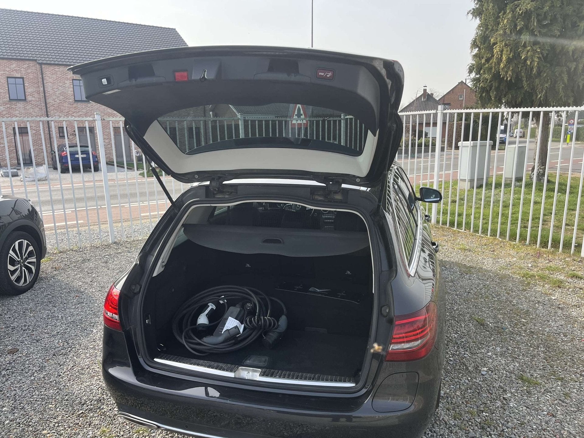 Mercedes-Benz C 300 C 300 e PHEV Business Solution, Auto's, Automaat, Gebruikt, 5 deurs, Hybride Elektrisch/Benzine