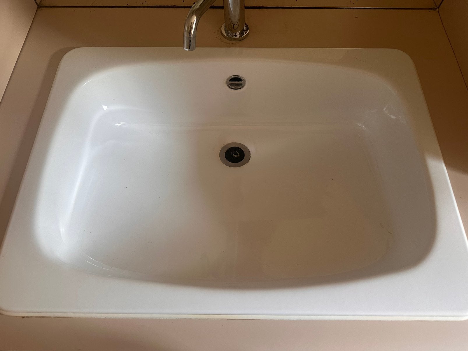 Lavabo te koop zelf af te halen, Huis en Inrichting, Badkamer | Badkamermeubels, Ophalen, Zo goed als nieuw