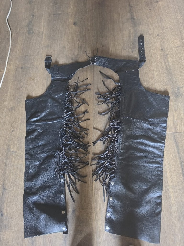 Cowboy chaps small, Dieren en Toebehoren, Paardrijkleding, Ophalen, Overige merken, Onderkleding, Zo goed als nieuw
