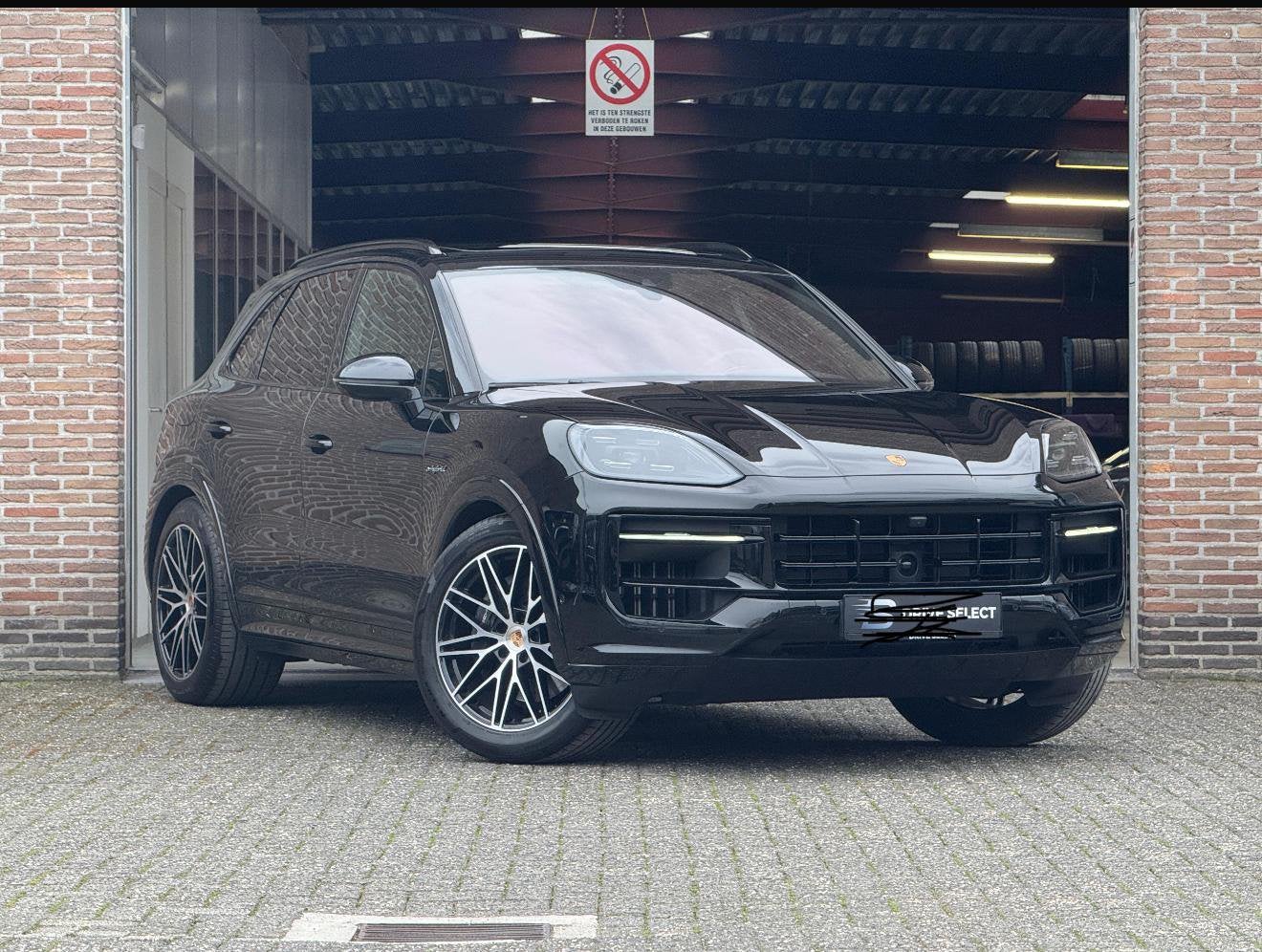 Porsche Cayenne E-hybrid - overnemen lease, Auto's, Porsche, Automaat, Cayenne, Zwart, Leder