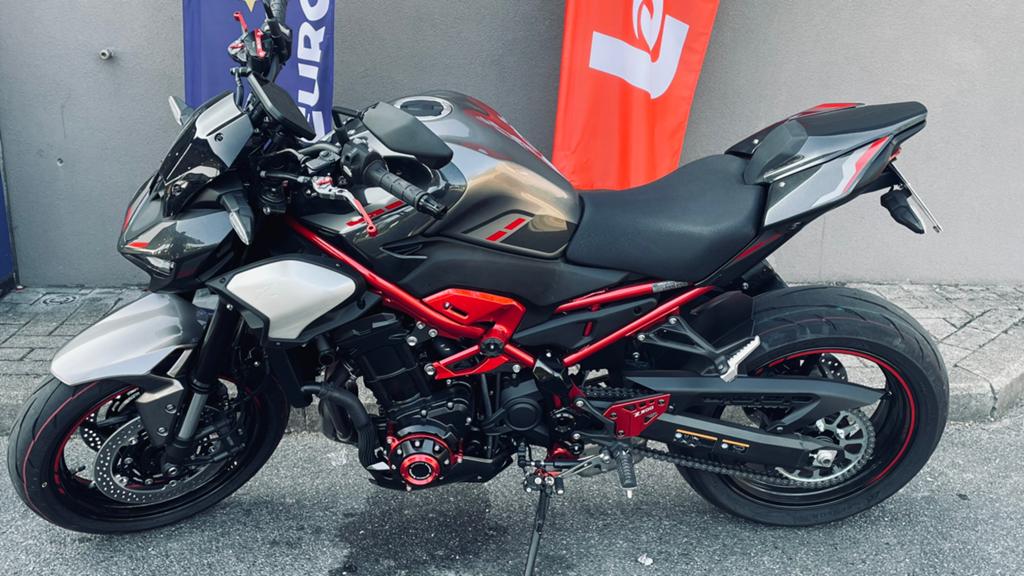 Vend Kawa z900 de 2025, Motos, Pièces | Kawasaki, Neuf, Enlèvement