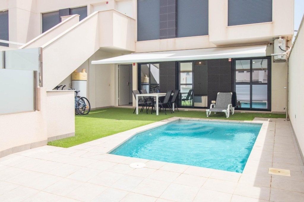 Beau rez-de-chaussée avec piscine privée. Lo Pagan, Immo, Village, San Pedro del Pinatar, 2 pièces, Appartement