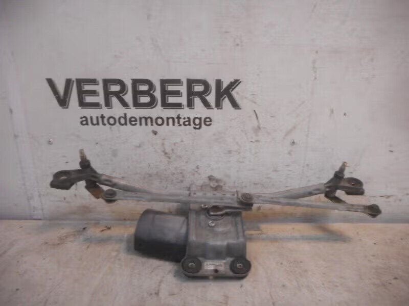 RUITENWISSER MECH + MOTOR Ford Ka I (97kg17504ag), Robert Bosch AG, Enlèvement ou Envoi, Robert-Bosch-Allee 1 74232 Abstatt, DE