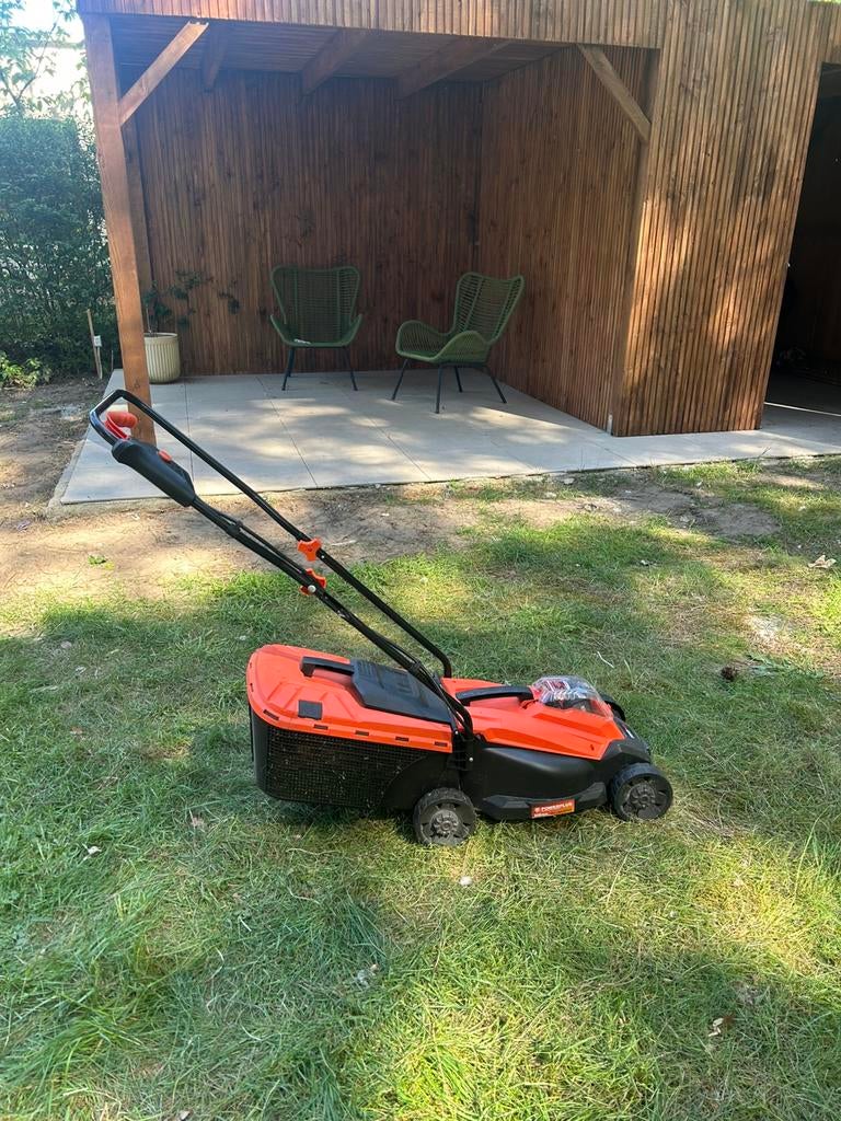 Grasmachine powerplus met batterij, Ophalen, Zo goed als nieuw