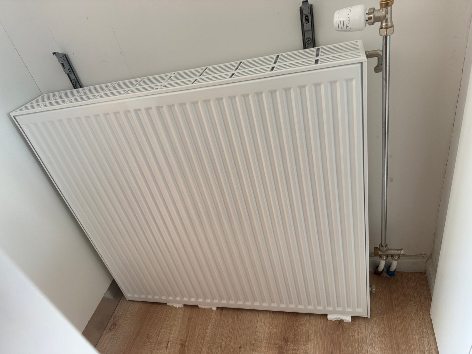 Nieuwe radiator, Doe-het-zelf en Bouw, Ophalen, Nieuw, Radiator