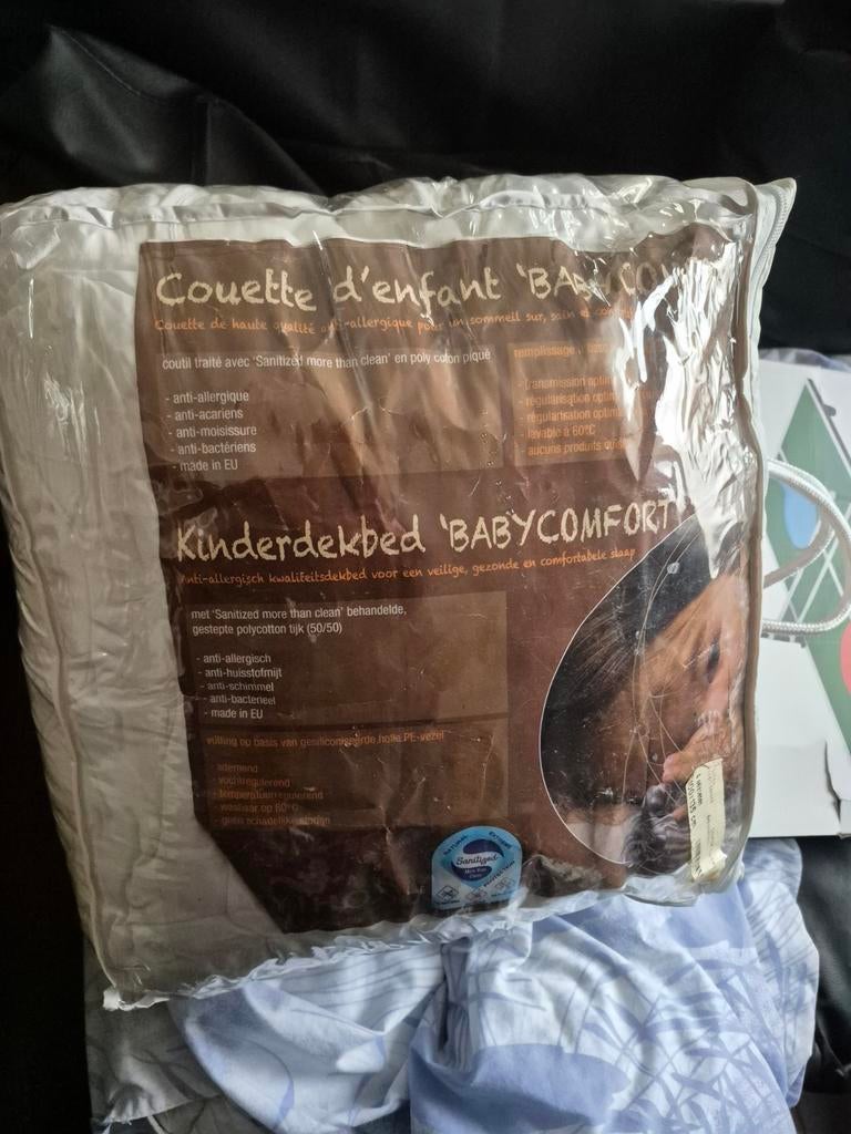 Couette enfant 15 euro urgent