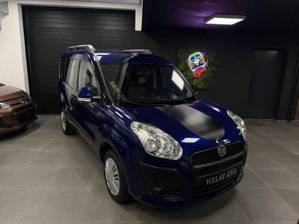 FIAT DOBLO 7 ZETELS 1.4 BENZINE 80.000 KM, Auto's, Bluetooth, Euro 5, Blauw, 1400 cc