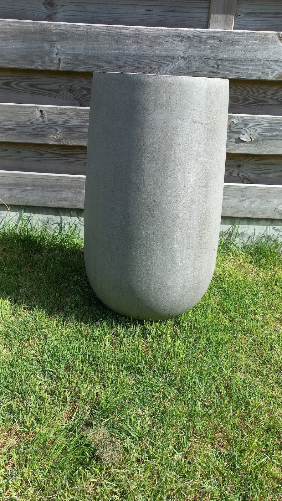 grijze bloempot, Tuin en Terras, Ophalen, Zo goed als nieuw