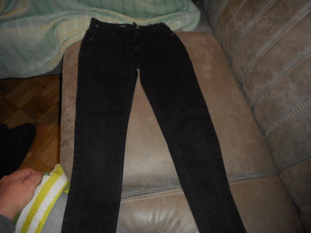 zwart jeans maat 146, Enlèvement ou Envoi, Comme neuf, Fille, Pantalon