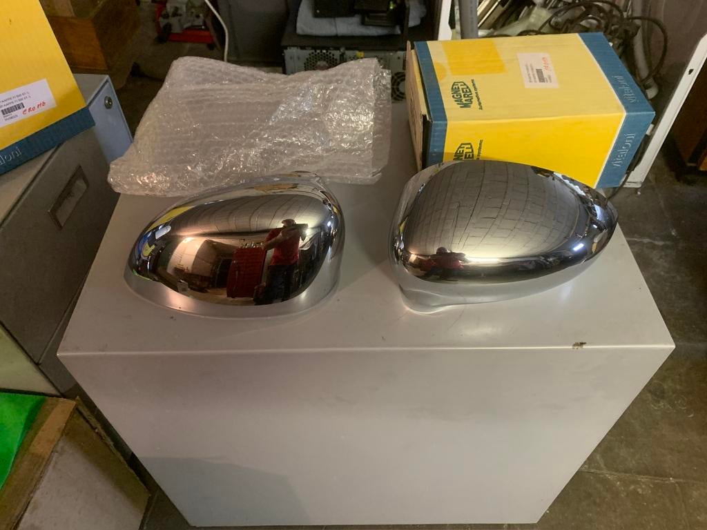 Vend casquttes pour rétroviseurs  cromé Fiat, Autos : Pièces & Accessoires, Rétroviseurs, Enlèvement, Neuf, Fiat