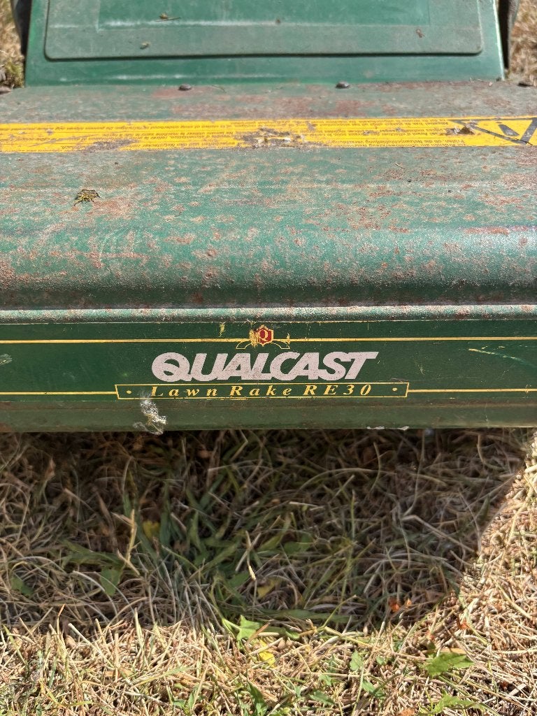 Scarificateur/éliminateur de mousse Qualcast Lawn Rake RE30, Enlèvement, Utilisé, Électrique