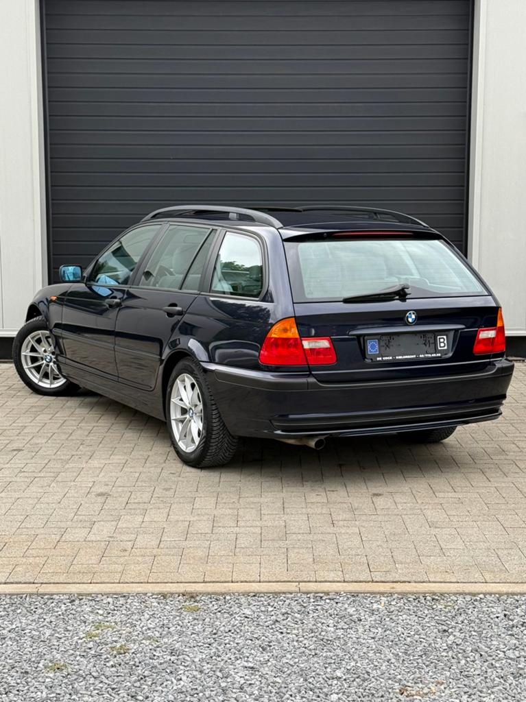 Bmw Serie 3 E46 Essence Touring 1ère propriétaire, Autos, Achat, Entreprise, Boîte manuelle, 5 portes