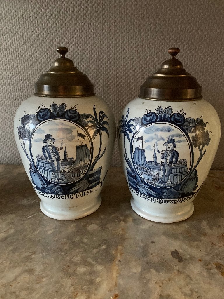 2 grote Delfts blauwe tabakspotten  messing deksel – 33 cm, Ophalen