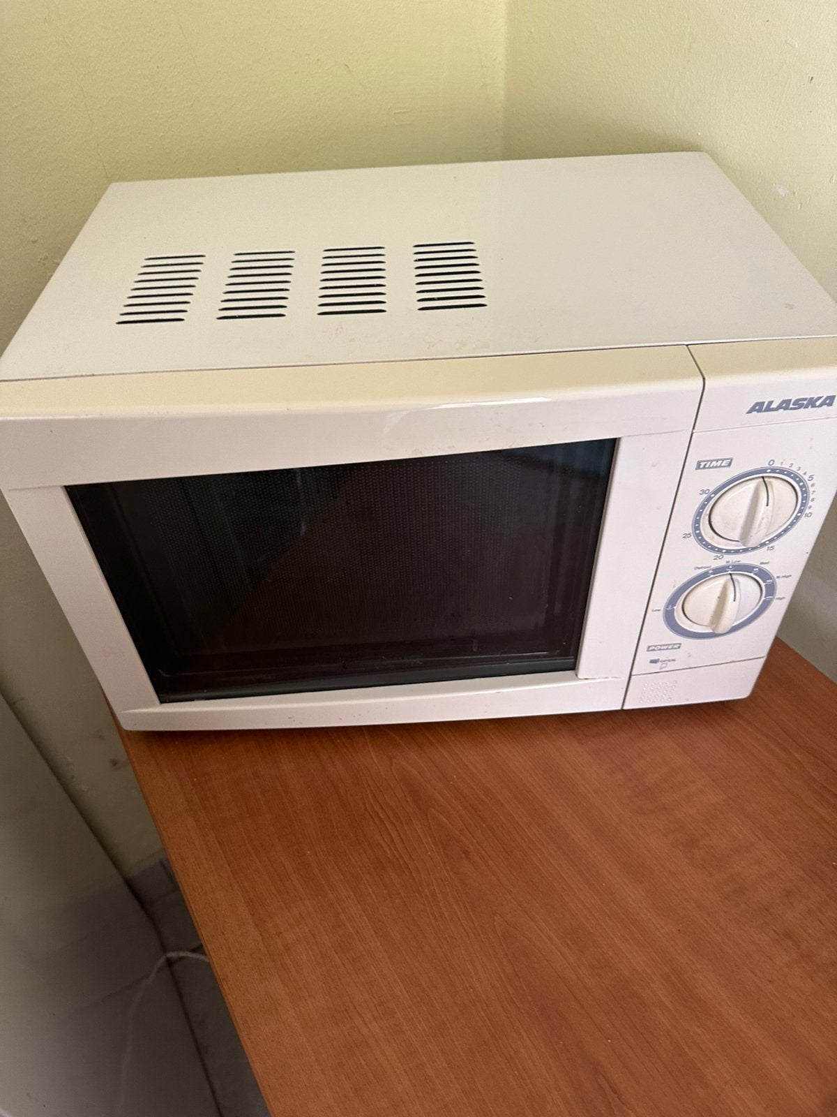 Micro ondes, Electroménager, Micro-ondes, Enlèvement, Utilisé, À Poser, Micro-ondes