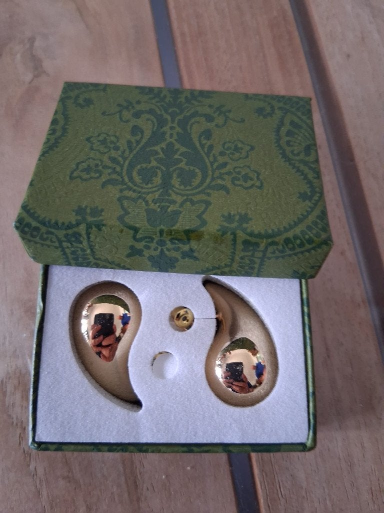 Goudkleurige druppeloorbellen, Handtassen en Accessoires, Oorbellen, Overige materialen, Onbekend, Nieuw, Ophalen of Verzenden