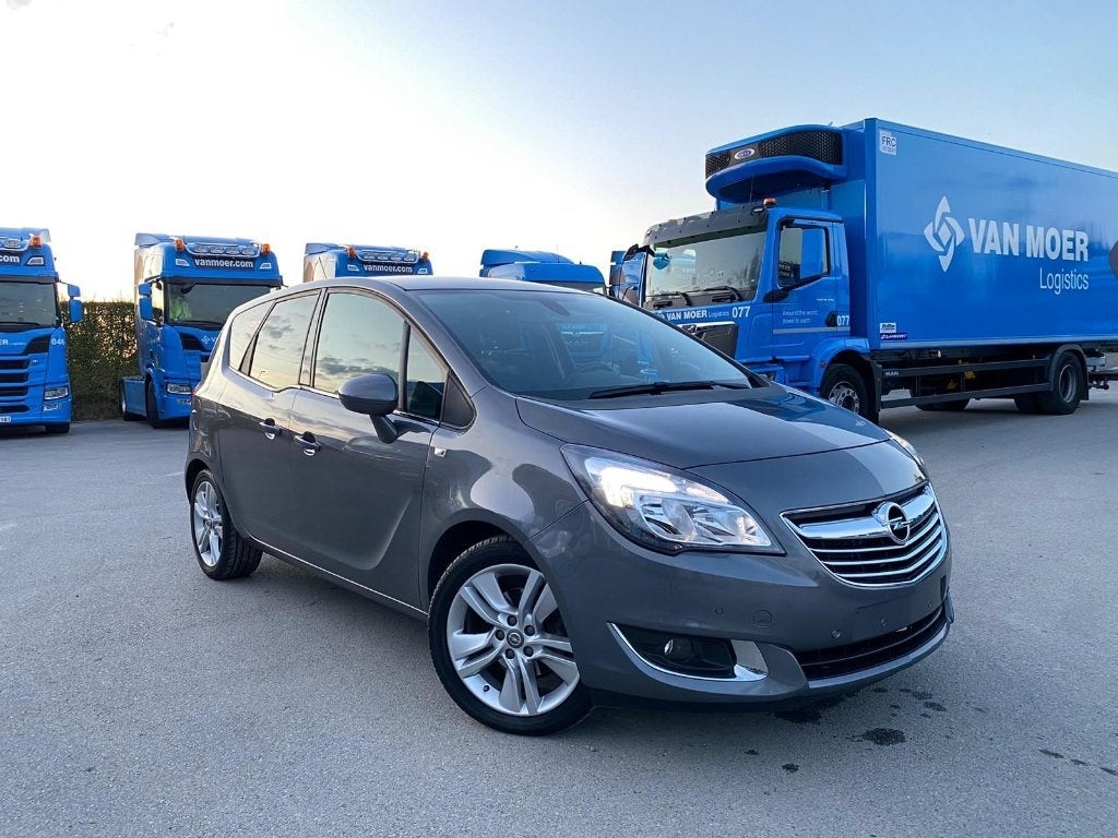 Opel Meriva - 03/10/2016 - 98000.km -1.4i Turbo Essence, Argent ou Gris, Achat, Euro 6, Entreprise