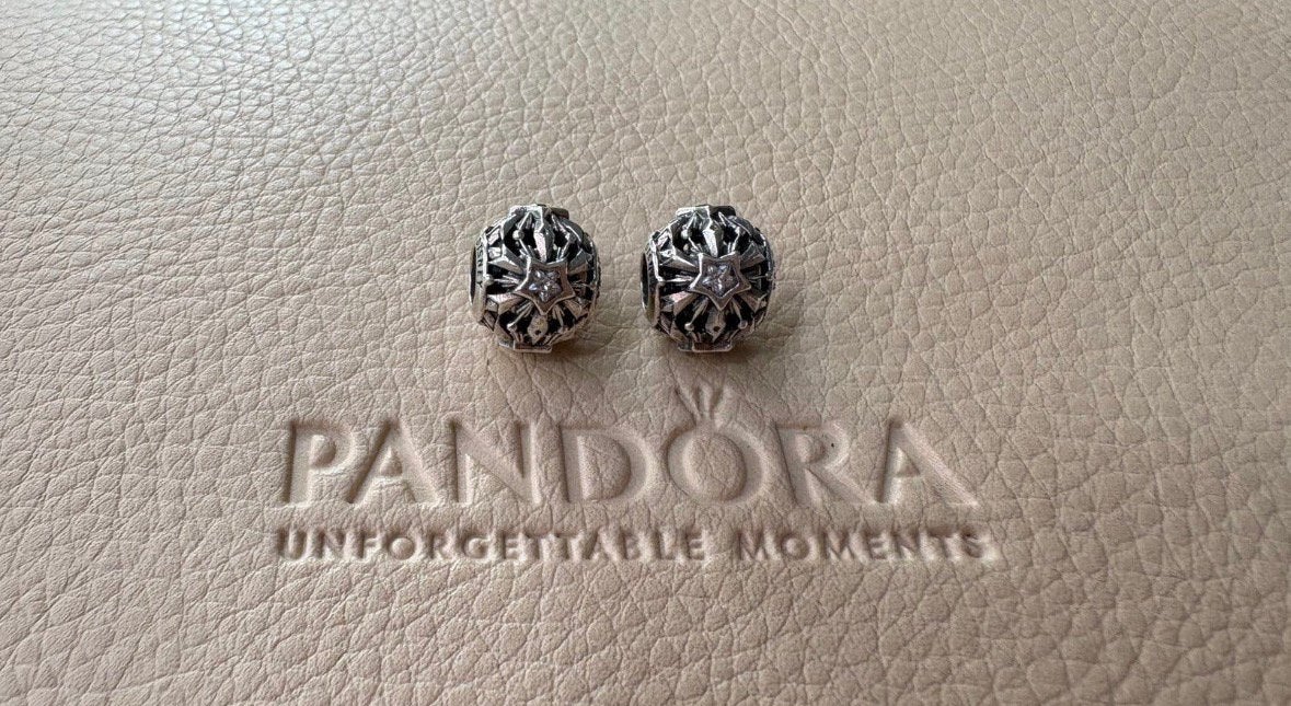 Pandora Disney Frozen Snowflake, Pandora, Nieuw, Ophalen of Verzenden, 2 of 3 bedels