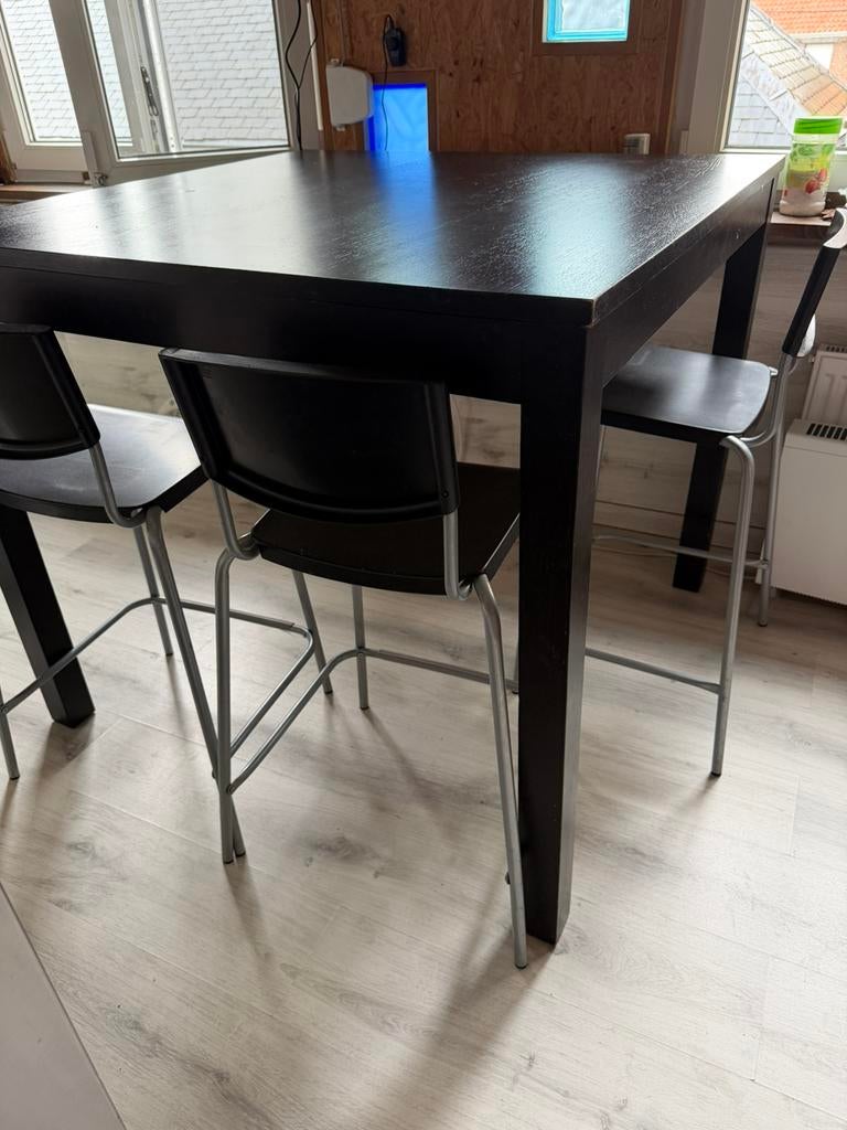 Table à manger, Enlèvement, Utilisé, Quatre personnes