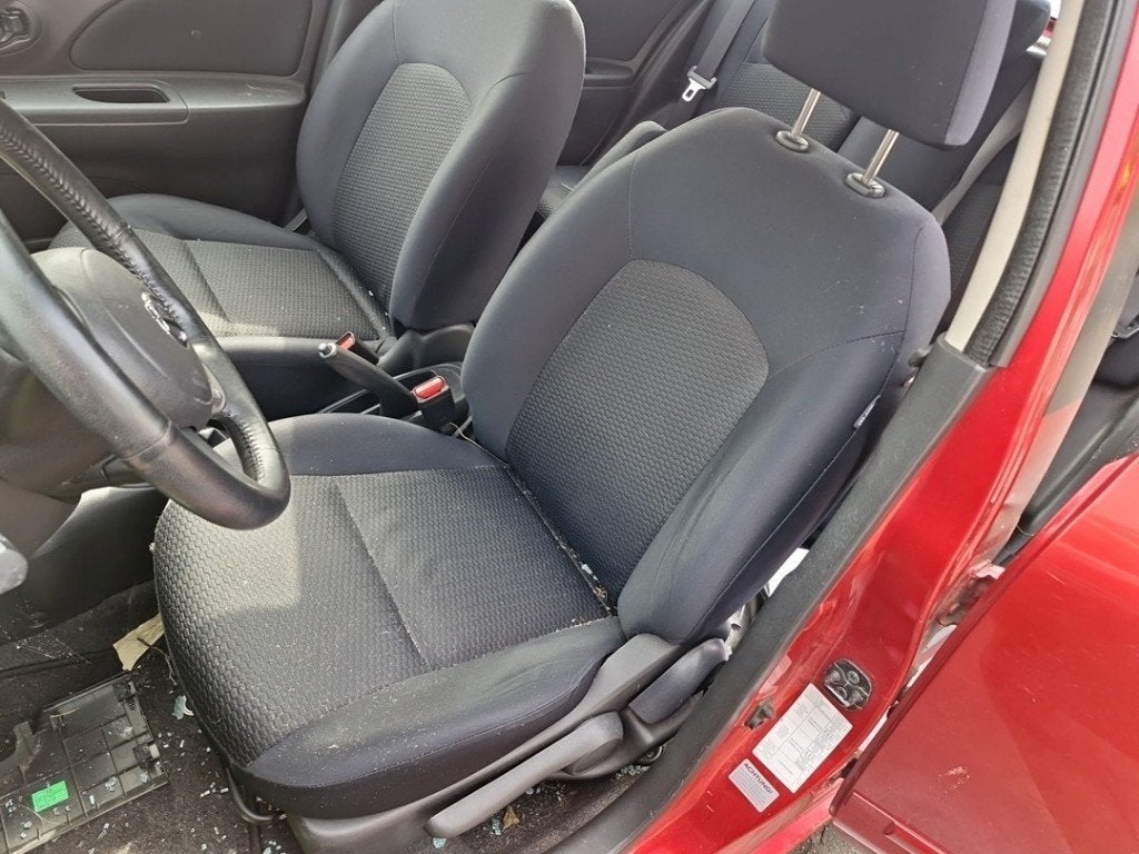 SIEGE AVANT GAUCHE ( CONDUCTEUR ) Nissan Micra (K13), Germany@nissan-services.eu, Kronenweg 38
50389  Wesseling, DE, Utilisé, Nissan