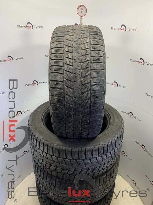 winter 265/50R19 110V Bridgesto 265/50 R19 265/50/19 2655019, Gebruikt, -, 265 mm, -