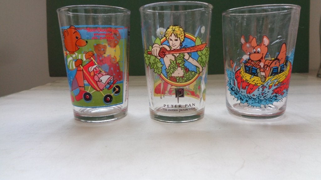 3 kleine glaasjes voor € 1,00, Collections, Enlèvement ou Envoi, Comme neuf, Verre à soda