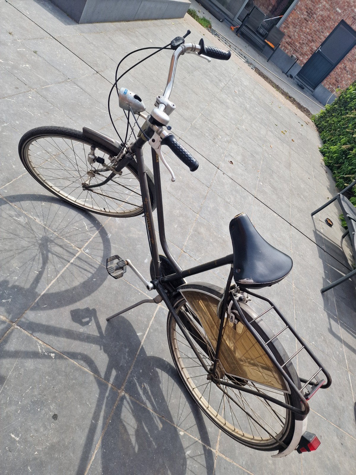 Damesfiets, Ophalen