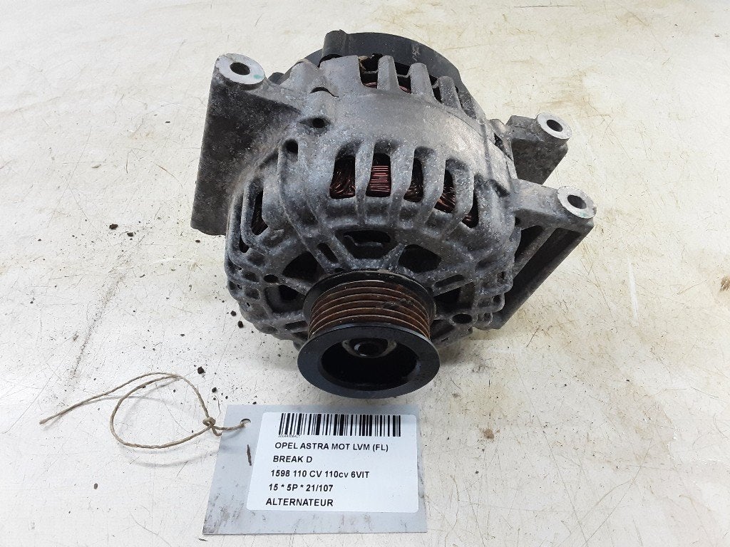 ALTERNATEUR Opel Astra J Sports Tourer (PD8 / PE8 / PF8), Opel, Opel Automobile GmbH, Utilisé, Kontakt-opel@opel.com