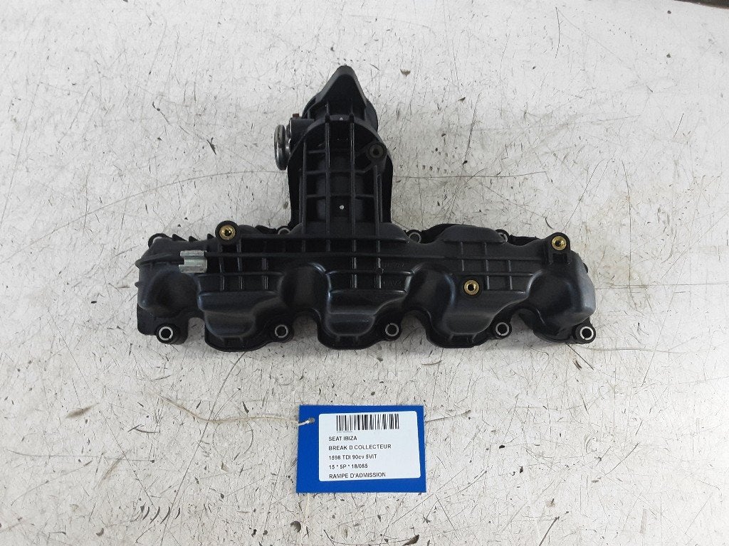 COLLECTEUR D'ADMISSION Seat Ibiza IV (6J5) (03L129711), Autos : Pièces & Accessoires, Mevr. I. Hauben, Utilisé, Rue de l'Espoir 34 34
4030  GRIVEGNÉE, BE
