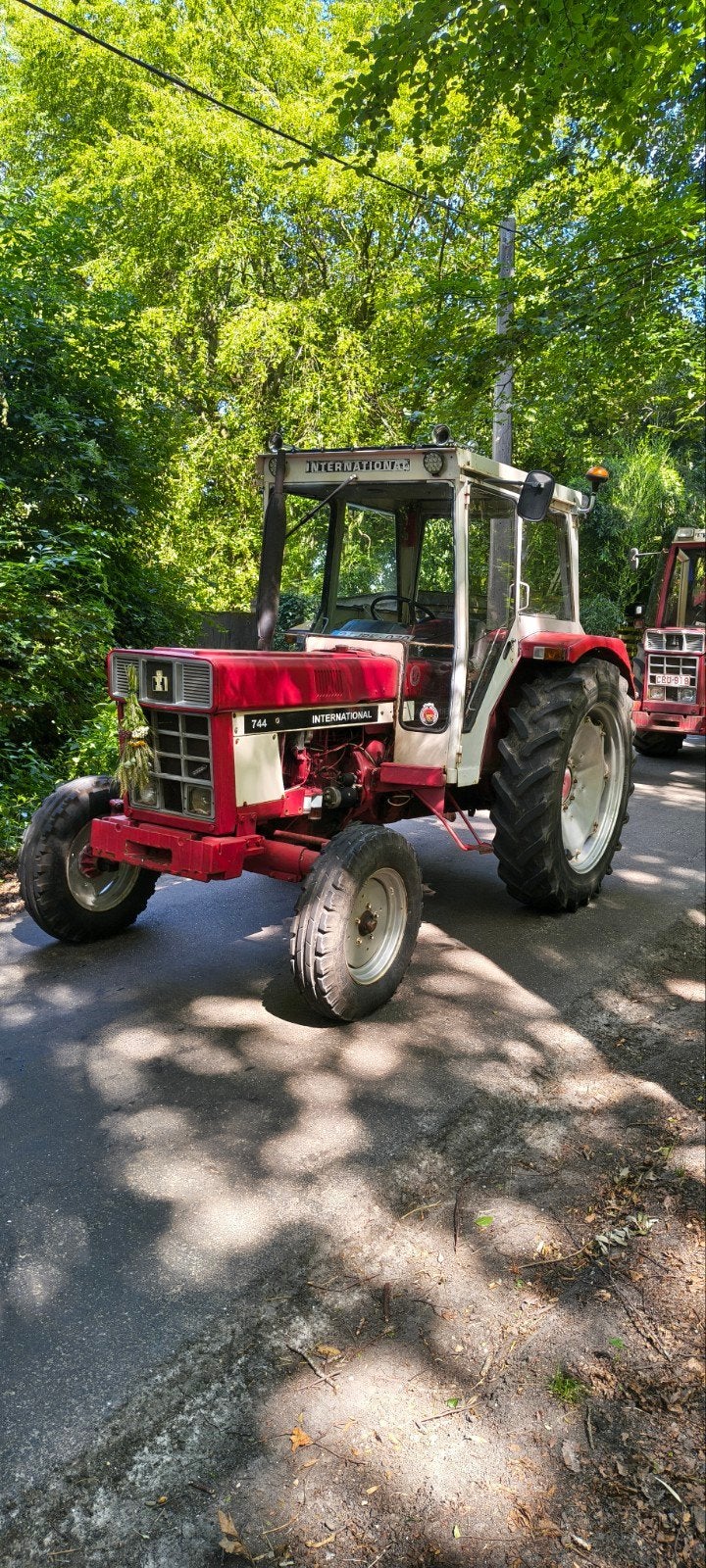 international 744, Zakelijke goederen, Ophalen of Verzenden, Gebruikt, 7500 tot 10000