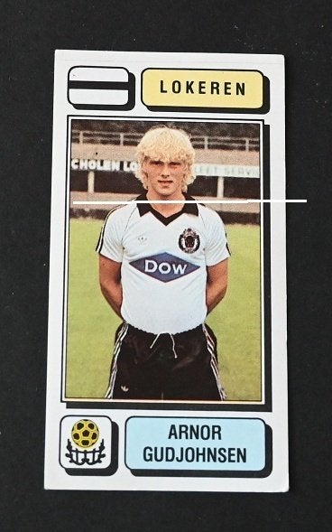 Panini Football 83 / Lokeren / Arnor Gudjohnsen, Verzamelen, Ophalen of Verzenden, Zo goed als nieuw, Poster, Plaatje of Sticker