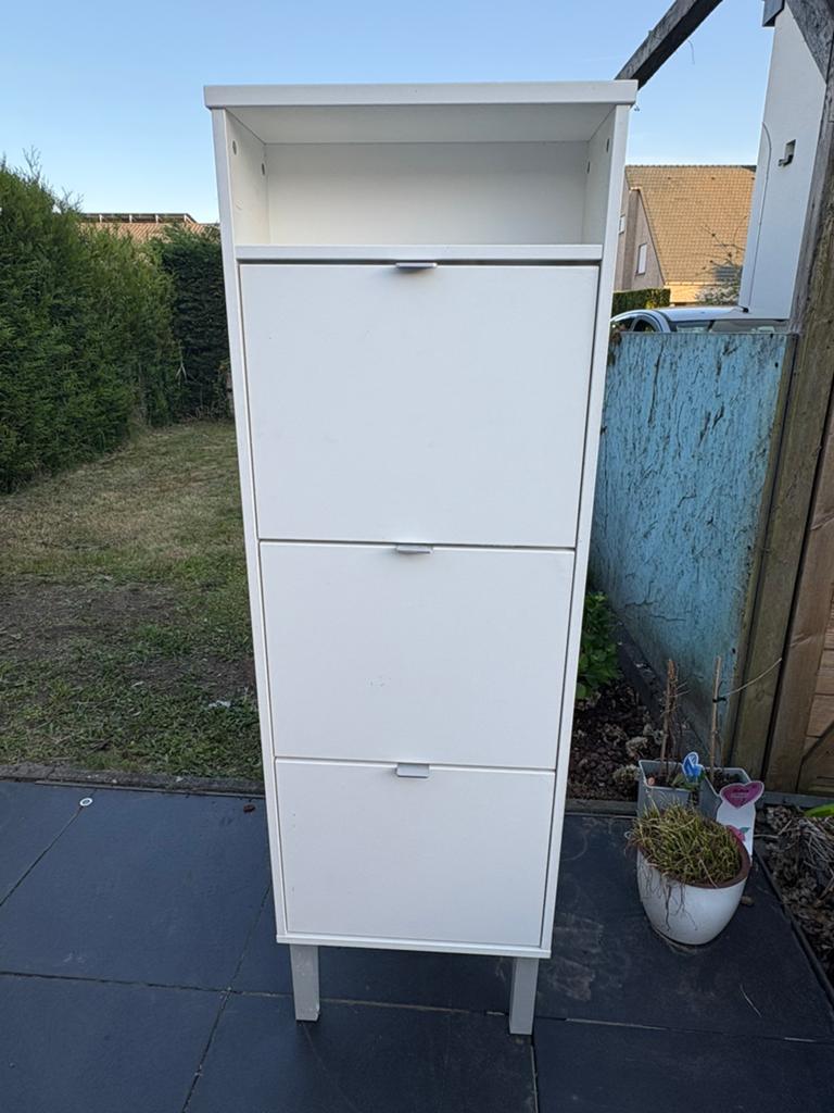 Witte schoenkast, Ophalen, Gebruikt