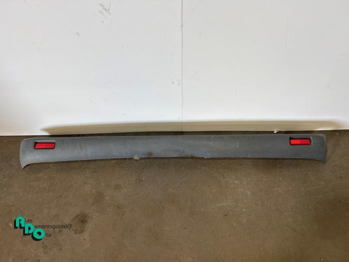 Achterbumper van een Opel Vivaro (Vivaro 01-), Gebruikt, -, -, Opel