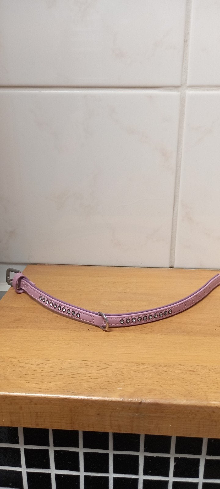 Karlie halsbandje 30cm, Dieren en Toebehoren, Ophalen of Verzenden, Nieuw, Hondenriem-accessoire