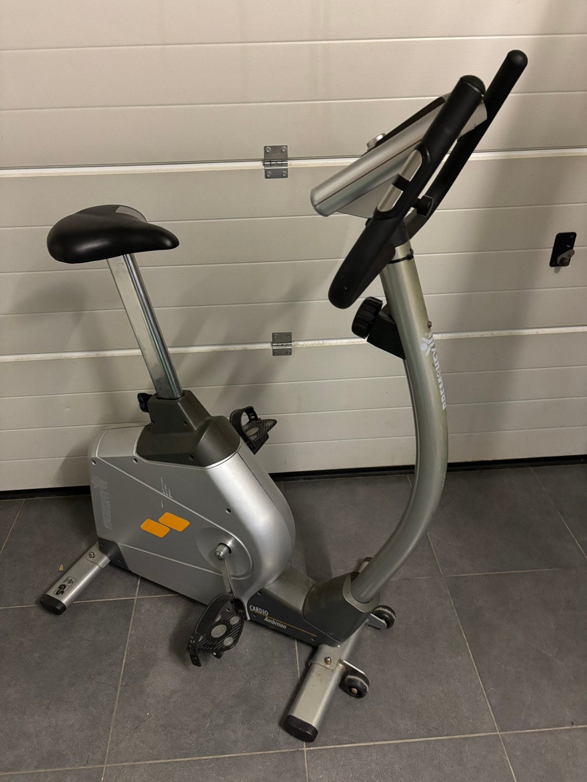 Hometrainer goede staat, Sport en Fitness, Ophalen, Gebruikt