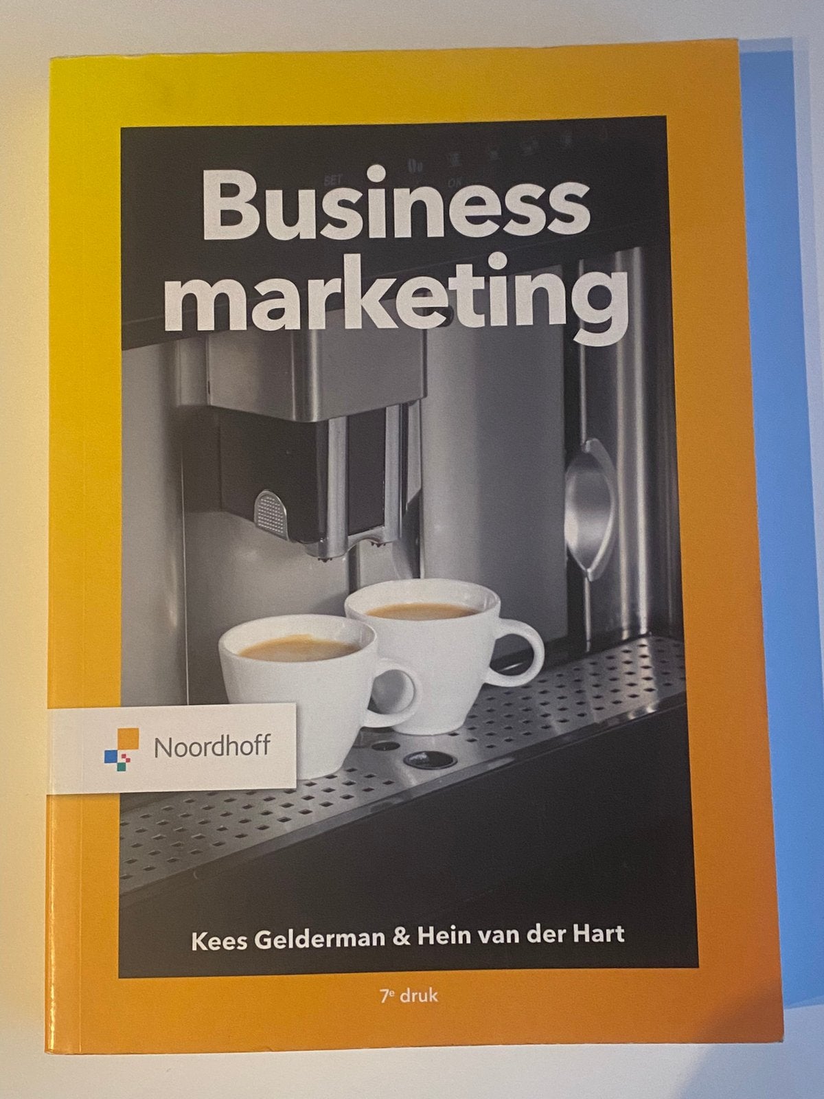 Business Marketing 7e druk, Verzenden, Zo goed als nieuw