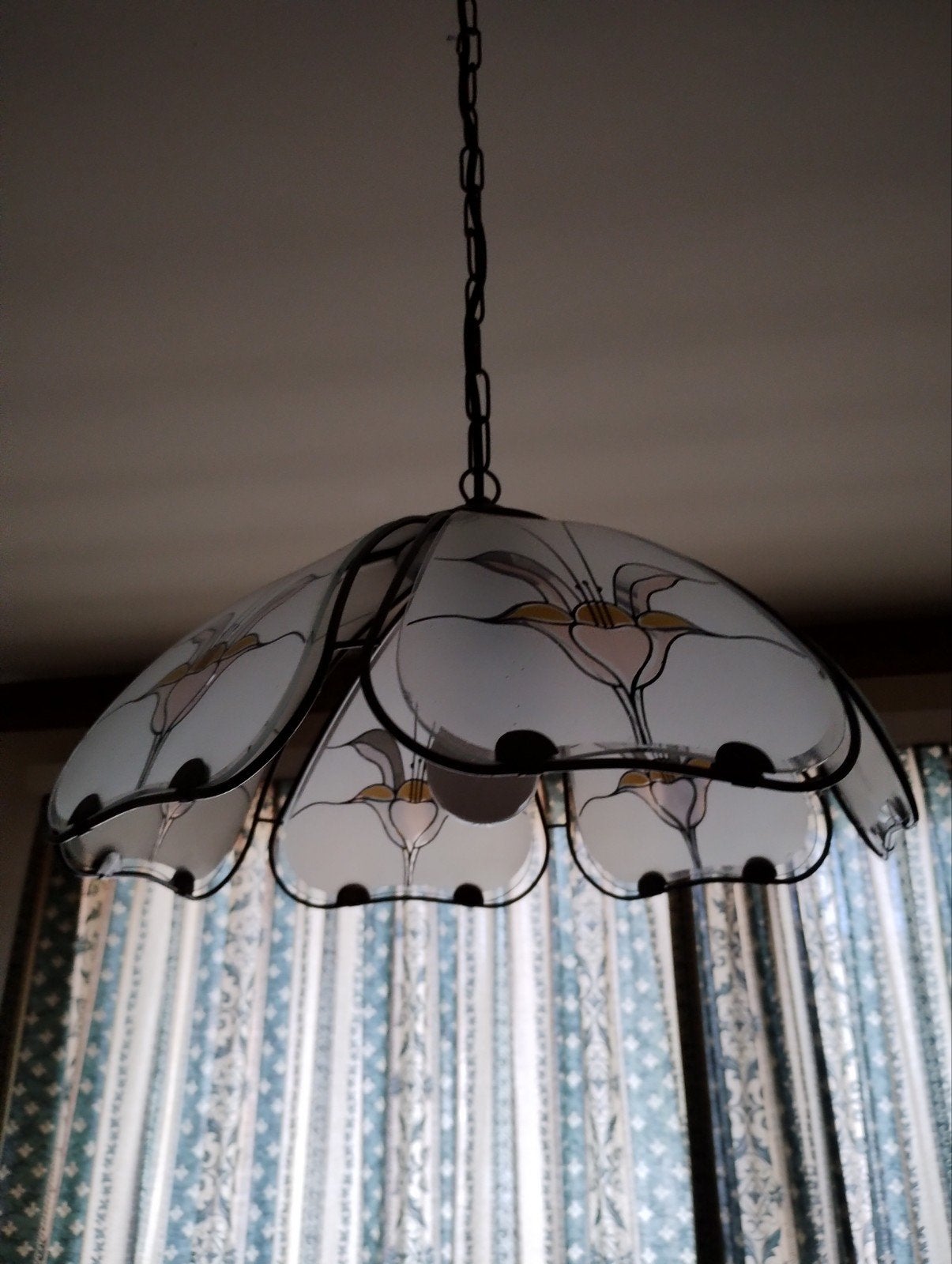 Lustre en verre et métal., Enlèvement, Verre